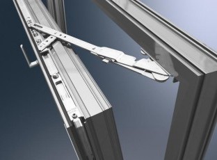 Ремонтируем алюминиевые оконные конструкции